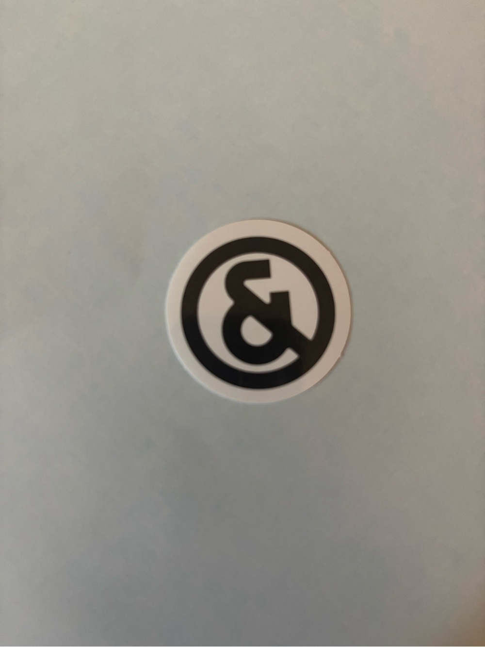 Stray Kids official sticker "&"